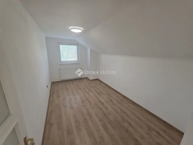 Eladó ház Dabas 254 nm