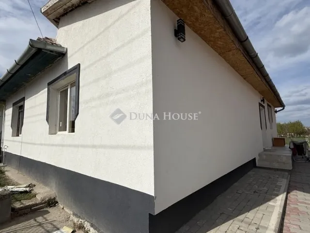 Eladó ház Zsámbok 108 nm