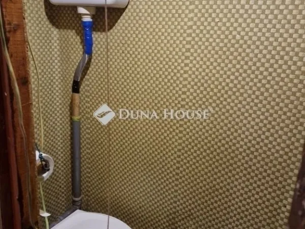 Eladó ház Monor 37 nm