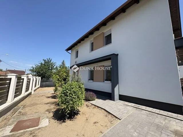Eladó ház Ócsa 101 nm