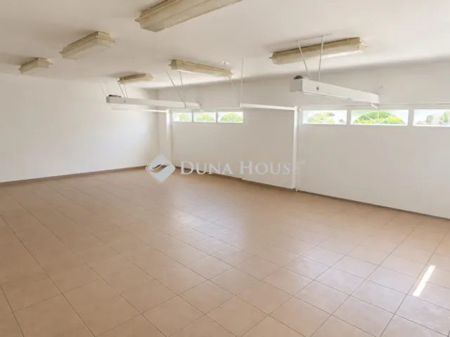 Eladó ház Sülysáp 320 nm