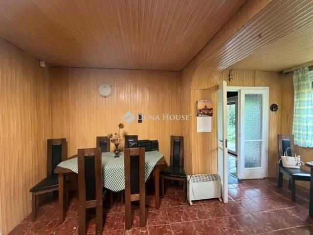 Eladó ház Monor 118 nm