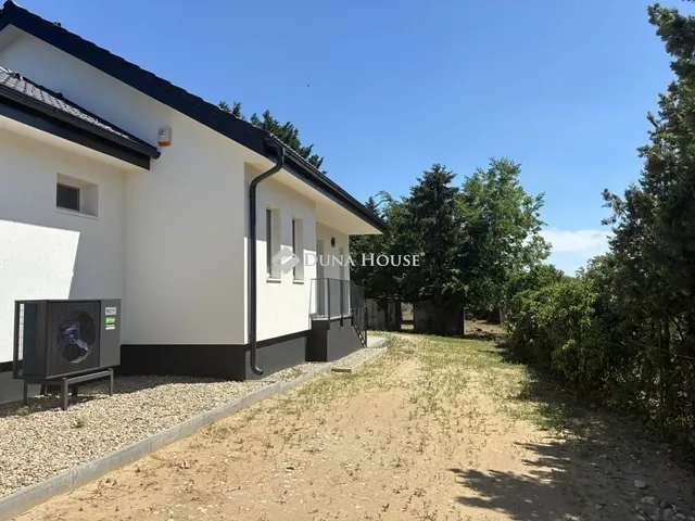 Eladó ház Erdőkertes 85 nm