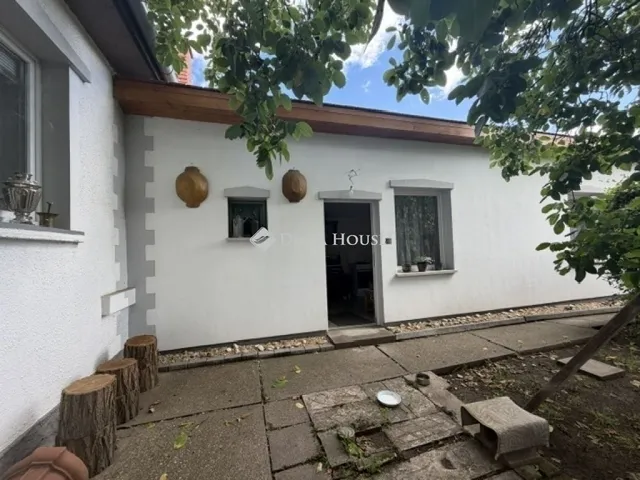 Eladó ház Üllő 100 nm