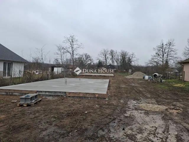 Eladó ház Kóka 93 nm