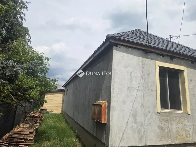 Eladó ház Isaszeg 72 nm