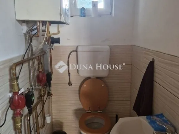 Eladó ház Vasad 186 nm