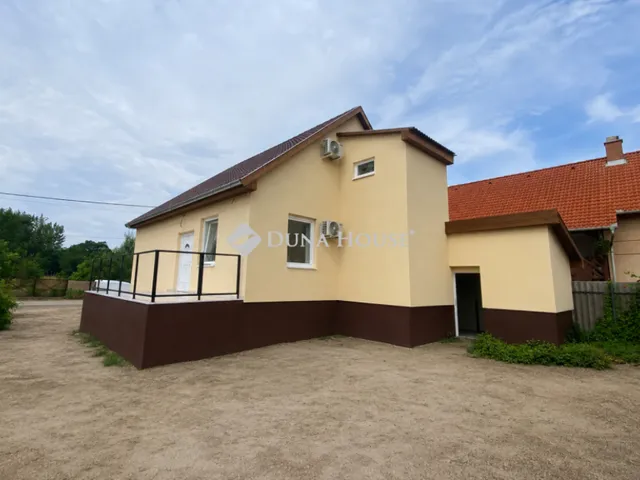 Eladó ház Nagykáta 103 nm