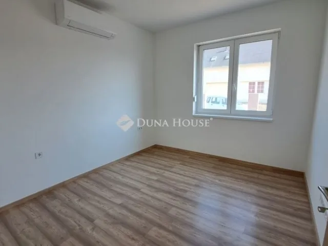 Eladó ház Vasad 108 nm