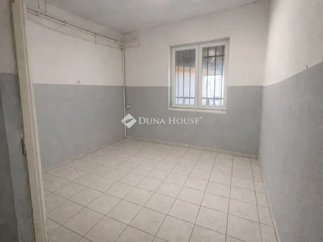 Eladó ház Nyáregyháza 260 nm