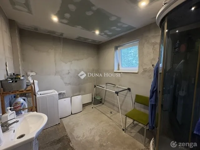 Eladó ház Fót 140 nm