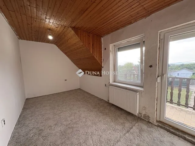 Eladó ház Fót 140 nm