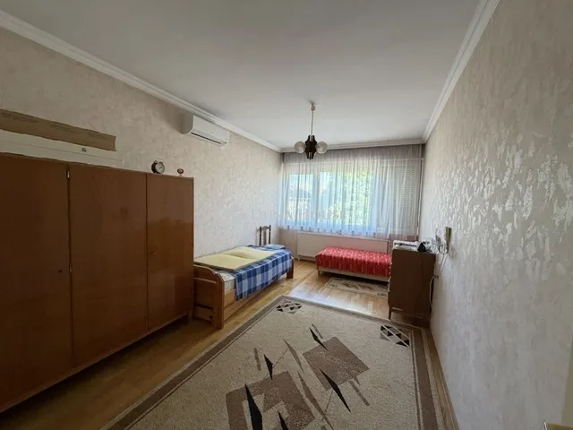 Eladó ház Kóka 347 nm