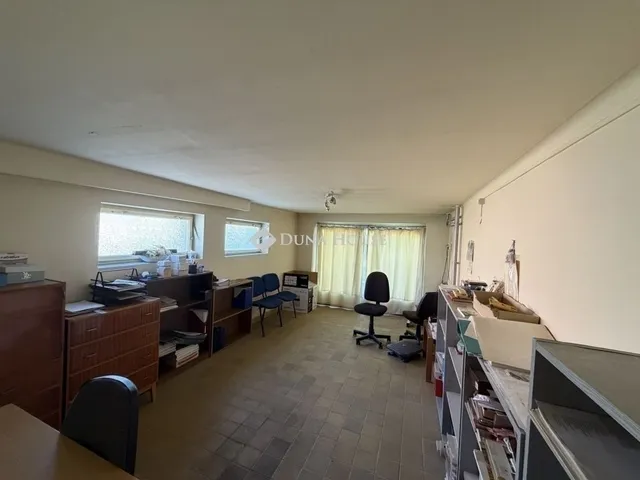 Eladó ház Kóka 347 nm