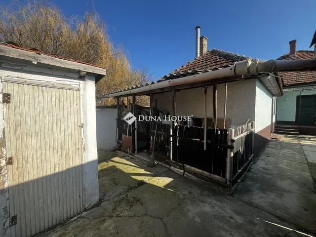 Eladó ház Jászfényszaru 110 nm