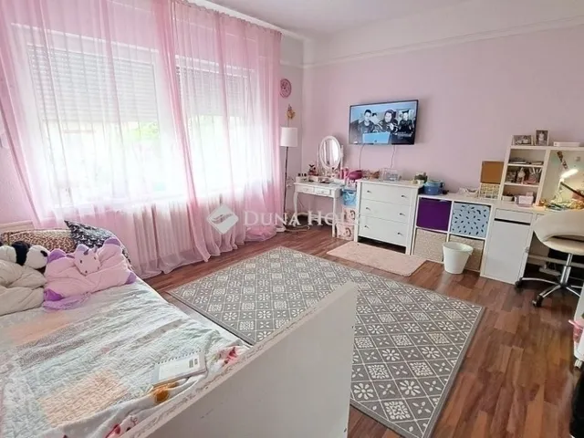 Eladó ház Sülysáp 151 nm