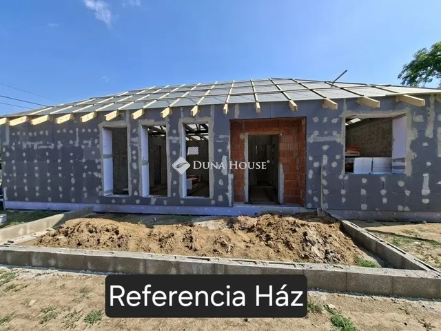 Eladó ház Tápiószecső 93 nm