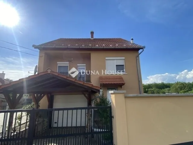 Eladó ház Tápióság 130 nm