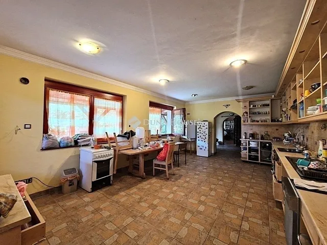 Eladó ház Gyömrő 154 nm