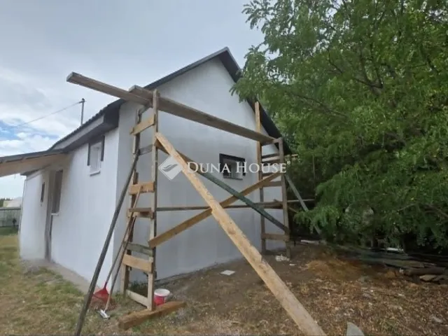 Eladó ház Farmos 34 nm