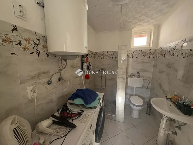 Eladó ház Abony 56 nm