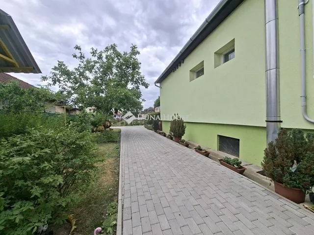 Eladó ház Sülysáp 111 nm