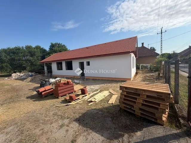 Eladó ház Nyáregyháza 93 nm