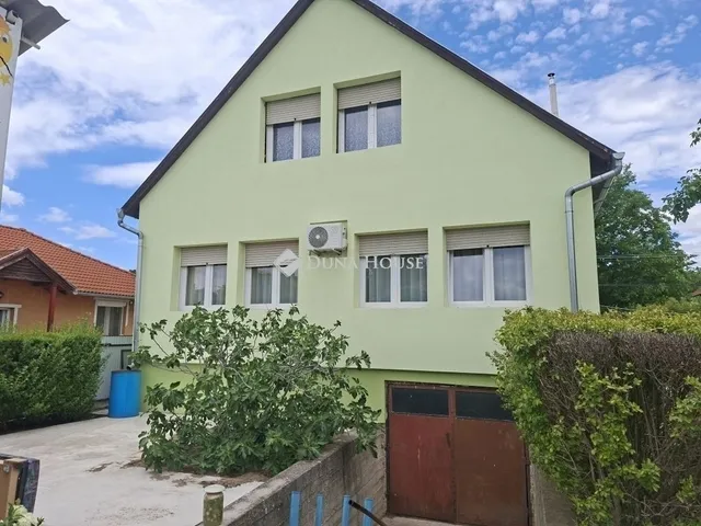 Eladó ház Sülysáp 111 nm
