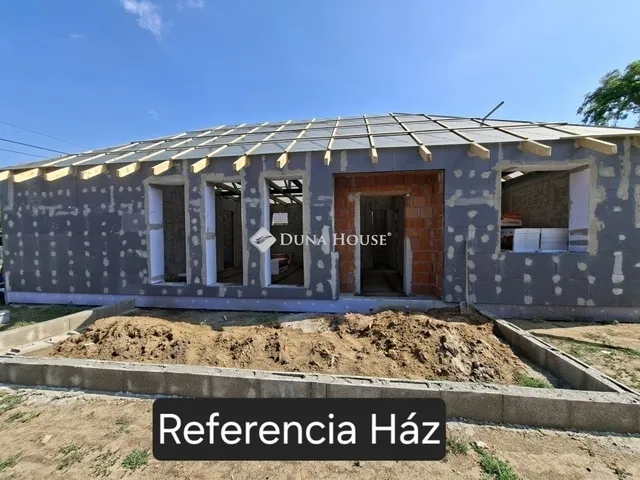 Eladó ház Tápiószecső 93 nm