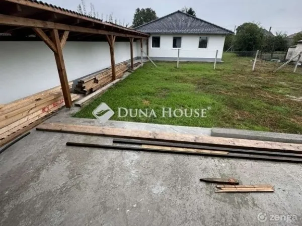 Eladó ház Kakucs 90 nm