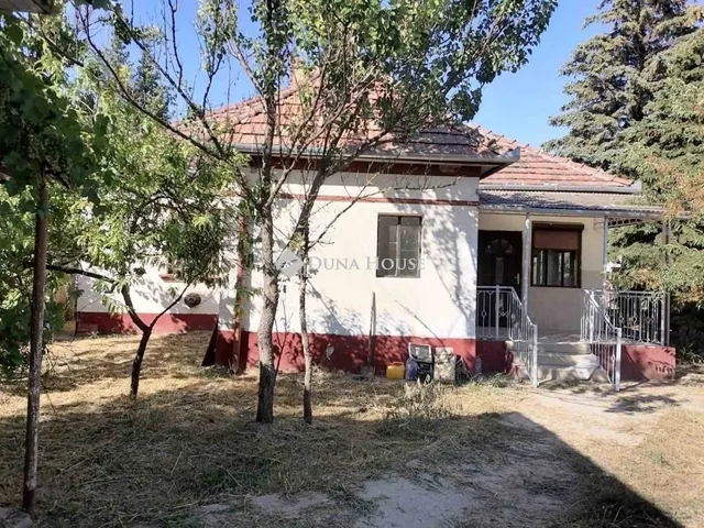 Eladó ház Tápiószecső 93 nm