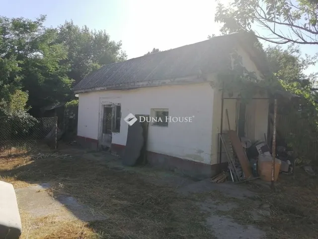 Eladó ház Tápiószecső 93 nm