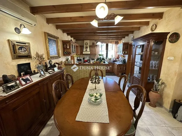 Eladó ház Hernád 156 nm