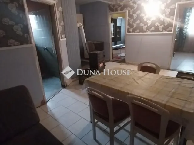 Eladó ház Nagykáta 79 nm