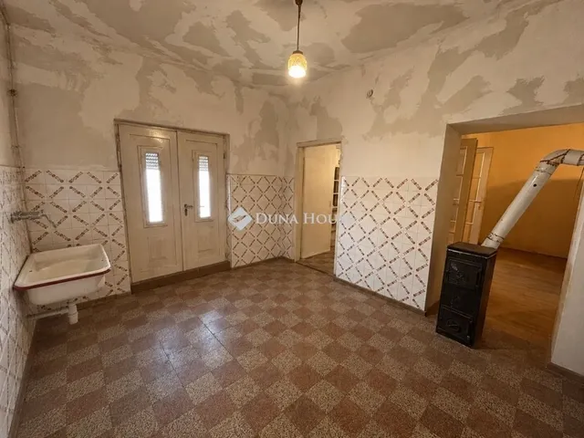 Eladó ház Kakucs 87 nm