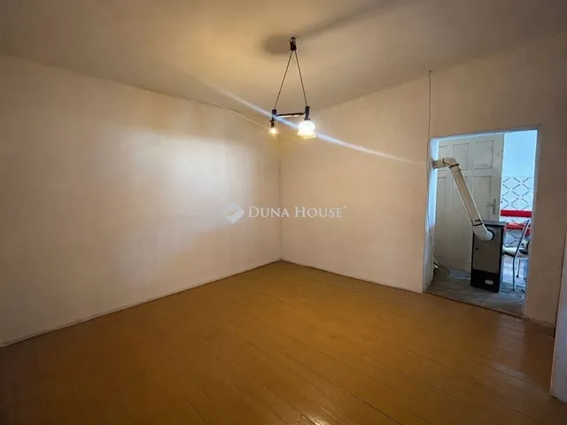 Eladó ház Kakucs 87 nm