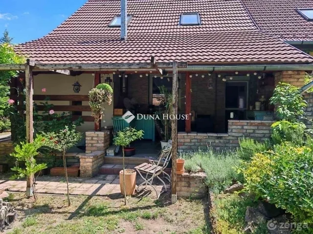 Eladó ház Tápiószecső 86 nm