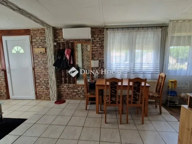 Eladó ház Monorierdő 40 nm