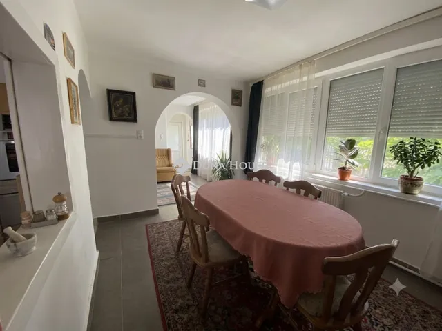 Eladó ház Isaszeg 120 nm