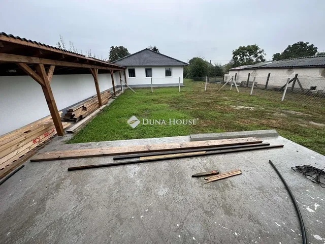 Eladó ház Kakucs 90 nm
