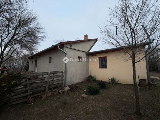 Eladó ház Nagykáta 72 nm