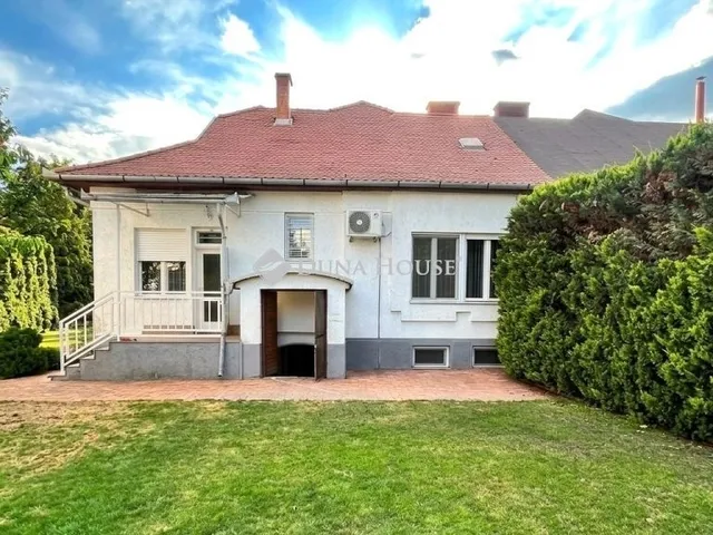 Eladó ház Debrecen 110 nm
