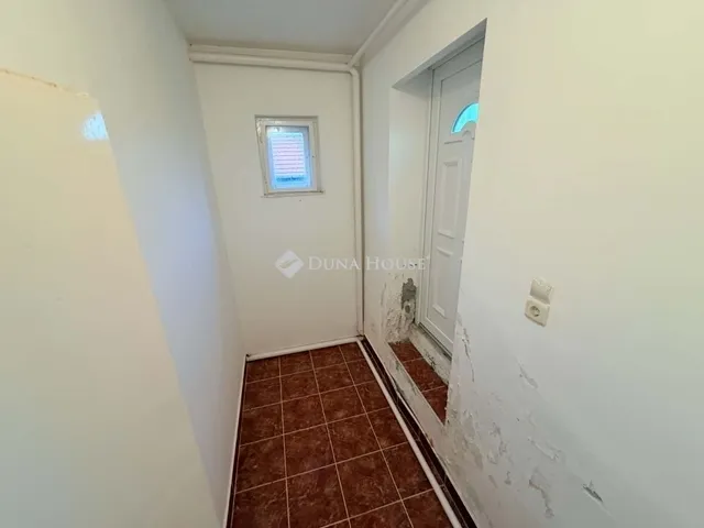 Eladó ház Tápiószentmárton 98 nm