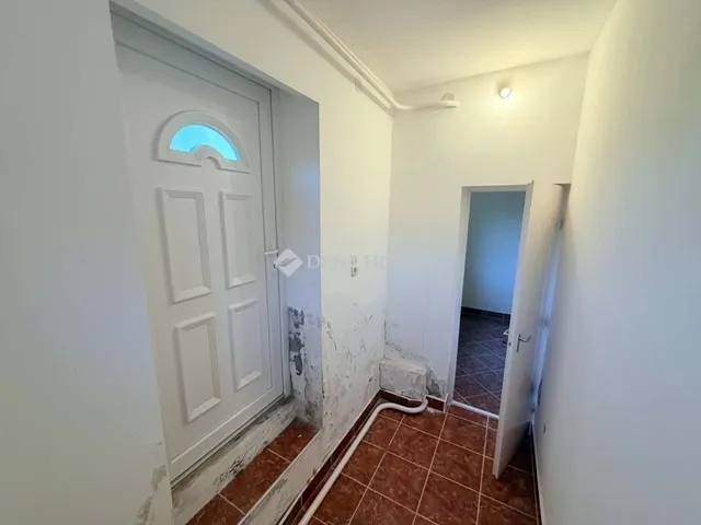Eladó ház Tápiószentmárton 98 nm