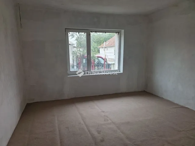 Eladó ház Tápióság 73 nm