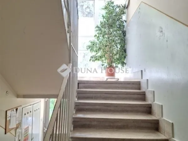 Eladó lakás Budapest XVI. kerület 39 nm