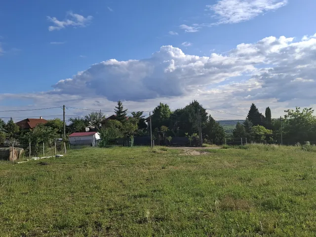 Eladó telek Őrbottyán 908 nm