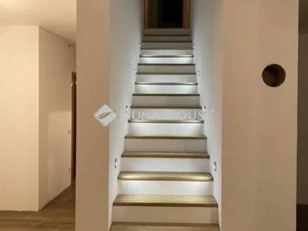 Eladó ház Őrbottyán 120 nm