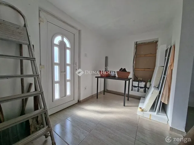 Eladó ház Tápiószecső 84 nm