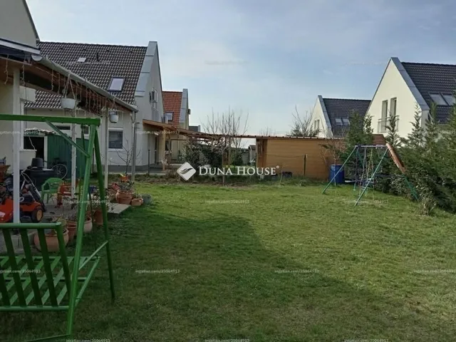 Eladó ház Vác 98 nm